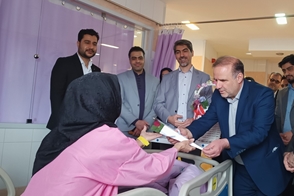 بازدید فرماندار تویسرکان از بخش‌های بیمارستان شهید سلیمانی و عیادت از بیماران در ایام نوروز