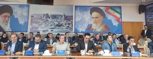بررسی مشکلات واحدهای تولیدی نهاوند در ستاد تسهیل و رفع موانع تولید استان