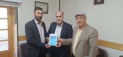 تبادل آثار مکتوب حوزه طب و اندیشه دربازدید رئیس بنیاد بوعلی‌سینا از موزه تاریخ پزشکی همدان