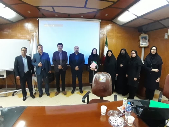 جلسه بازنگری و تدوین شرح وظایف پست های سازمانی باحضور نمایندگان مرکز توسعه مدیریت و منابع وزارت متبوع و مدیران توسعه سازمان و تحول اداری دانشگاه های کلان منطقه 3 آمایشی برگزارگردید.