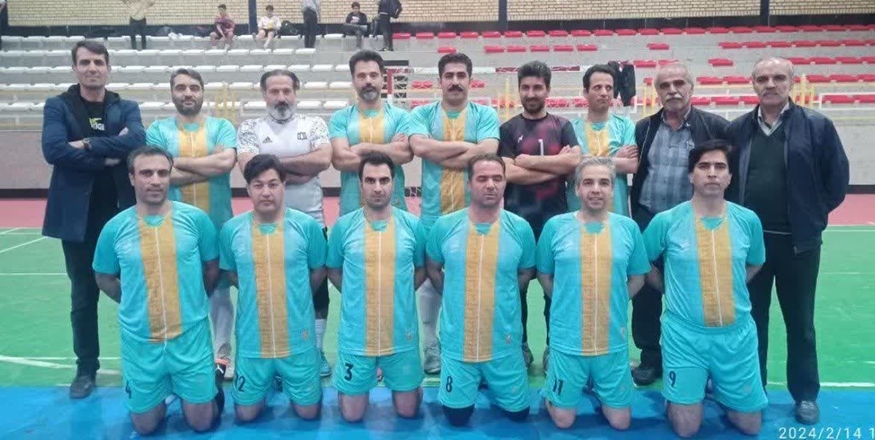 قهرمانی تیم فوتسال پیشکسوتان دانشگاه در مسابقات استانی