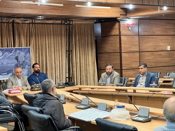 نشست انجمن ادبی نسیم