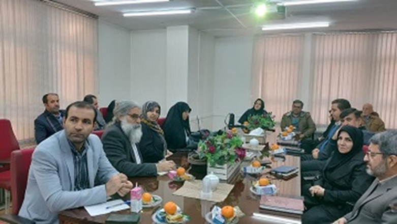 به مناسبت روز جهانی داوطلب کارگاه آموزشی مسئولیت پذیری اجتماعی برای مدیران عامل سازمان های مردم نهاد و مسئولین گروه های جهادی برگزار شد