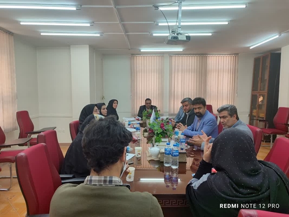 بررسی مشکلات  موسسات خیریه های درمانی و مددکاری بیمارستان های شهرهمدان 