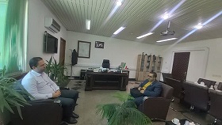 نشست هم اندیشی مدیر سازمان های مردم نهاد و خیرین سلامت دانشگاه و معاون هماهنگی امور اقتصادی استانداری همدان