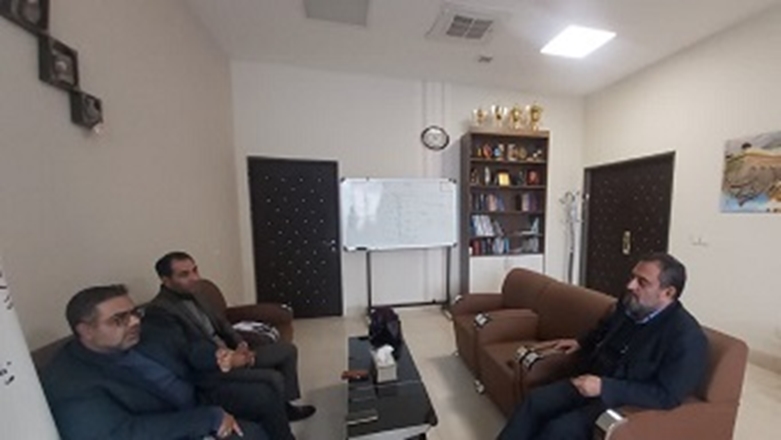 ملاقات گرم سرپرست معاونت توسعه دانشگاه علوم پزشکی با مدیر و رئیس اداره خیرین سلامت سازمان مردم نهاد و خیرین سلامت دانشگاه 